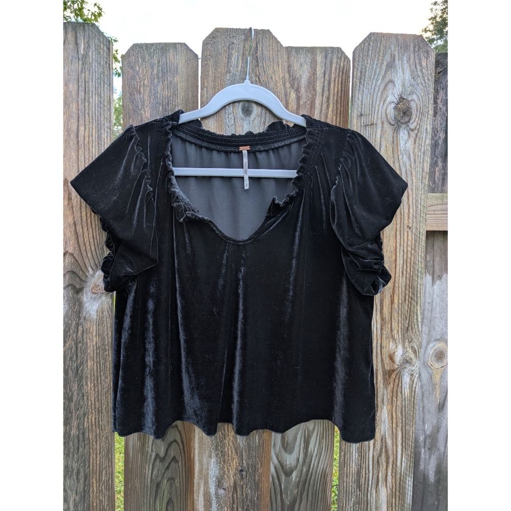 Womens Free People Black Velvet Ruffle Top S Excellent Flutter Sleeve OB1585260
